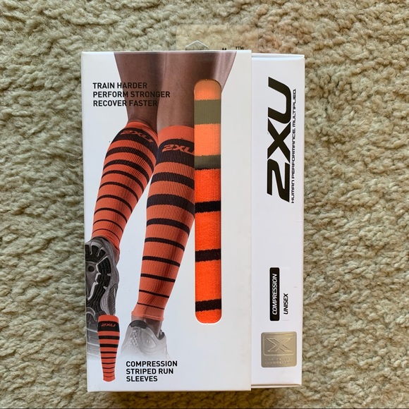 NWT Unisex 2xu Striped Run Compression Calf Sleeves - Picture 4 of 8